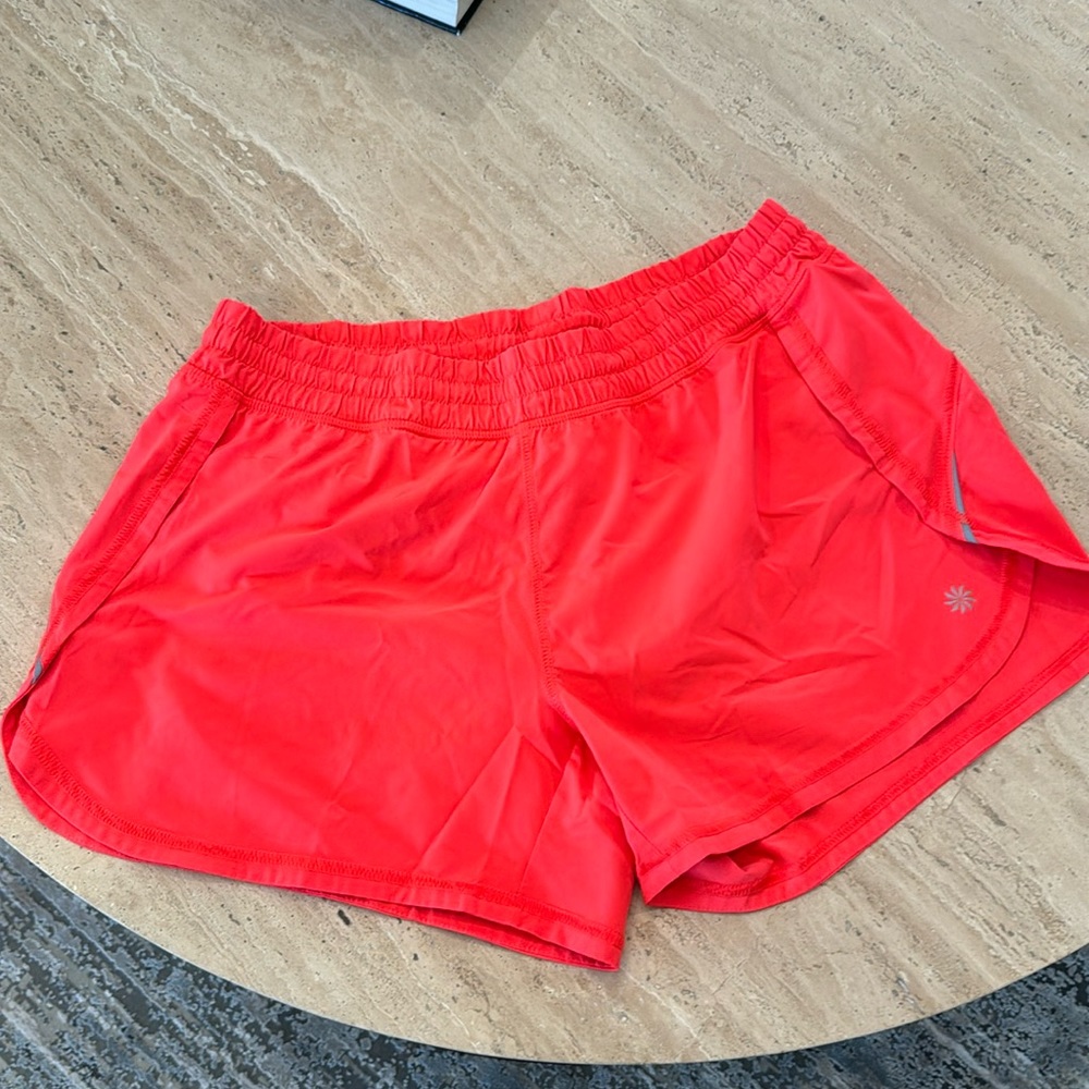 Athlete women’s size L short